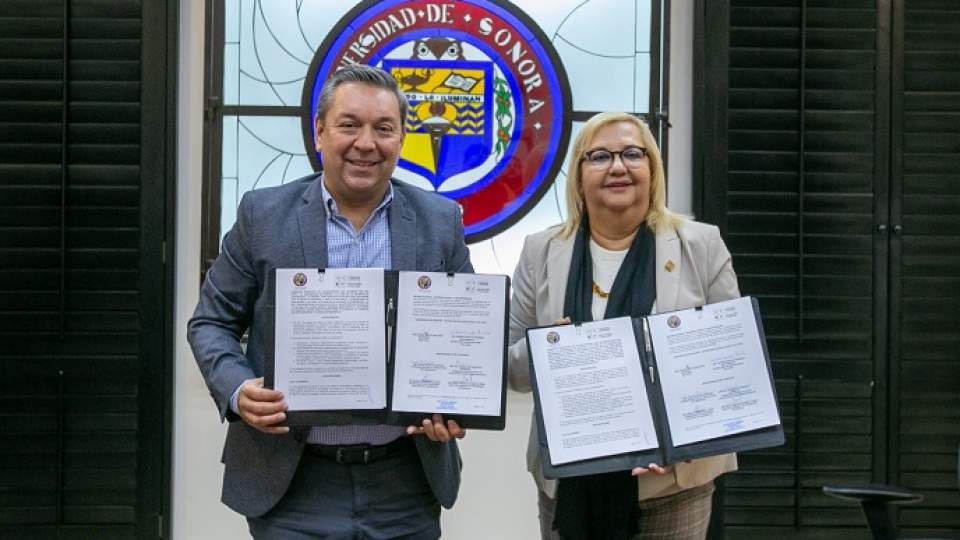 Para fomentar la preservación y uso de las lenguas indígenas trabajarán en conjunto el Gobierno de Sonora y la Unison