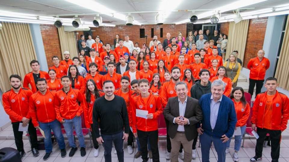 Apoya Gobierno de Sonora al talento deportivo con becas para estudiantes universitarios