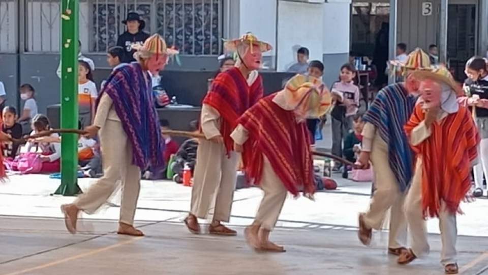 Avanzan estudiantes a la etapa Zona Escolar de los Eventos Artísticos y Culturales de Educación Primaria