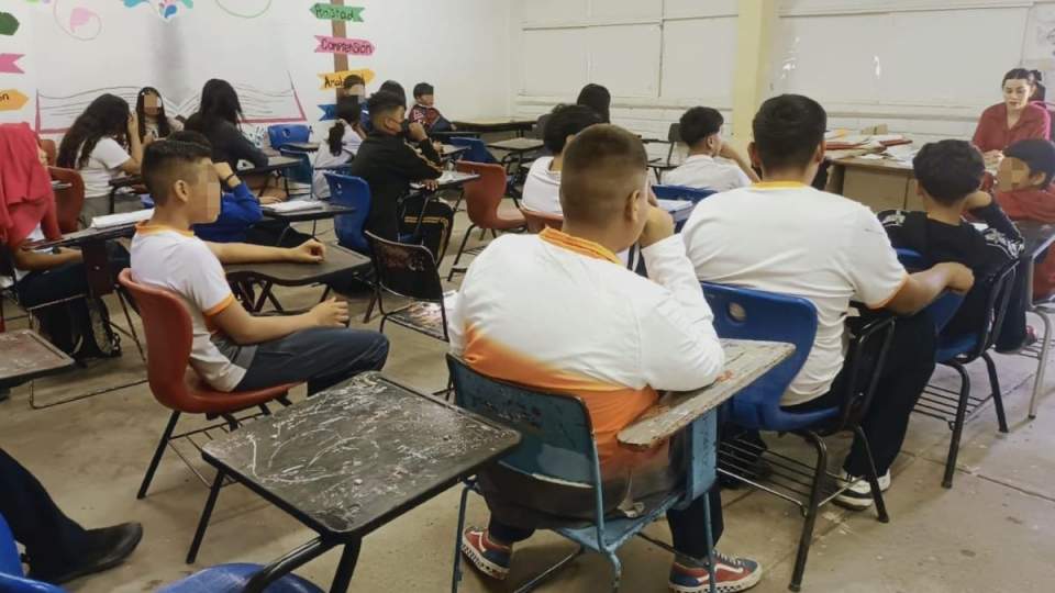 Escuelas de nivel básico reanudan clases en Sonora sin contratiempos