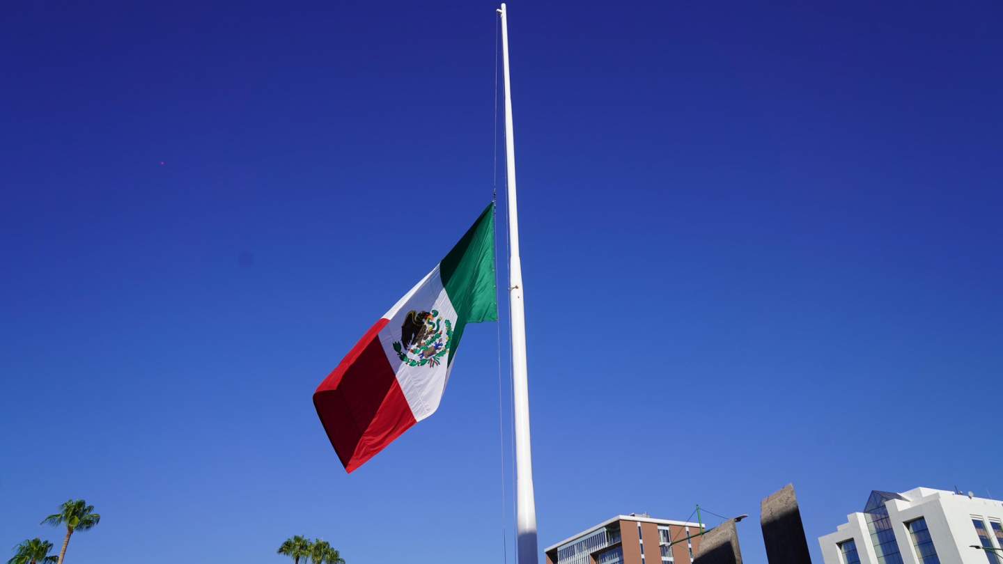 Autoridades estatales y federales rindieron homenaje a víctimas del 2 de octubre de 1968 