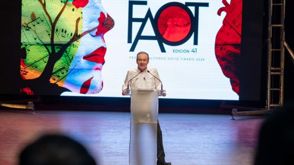 Gobernador Durazo enaltece la cultura sonorense con programa artístico de lujo en la edición 41 del FAOT